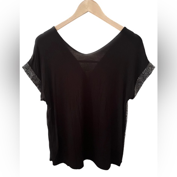 A New Day Short Sleeve Blouse - Picture 2 of 4